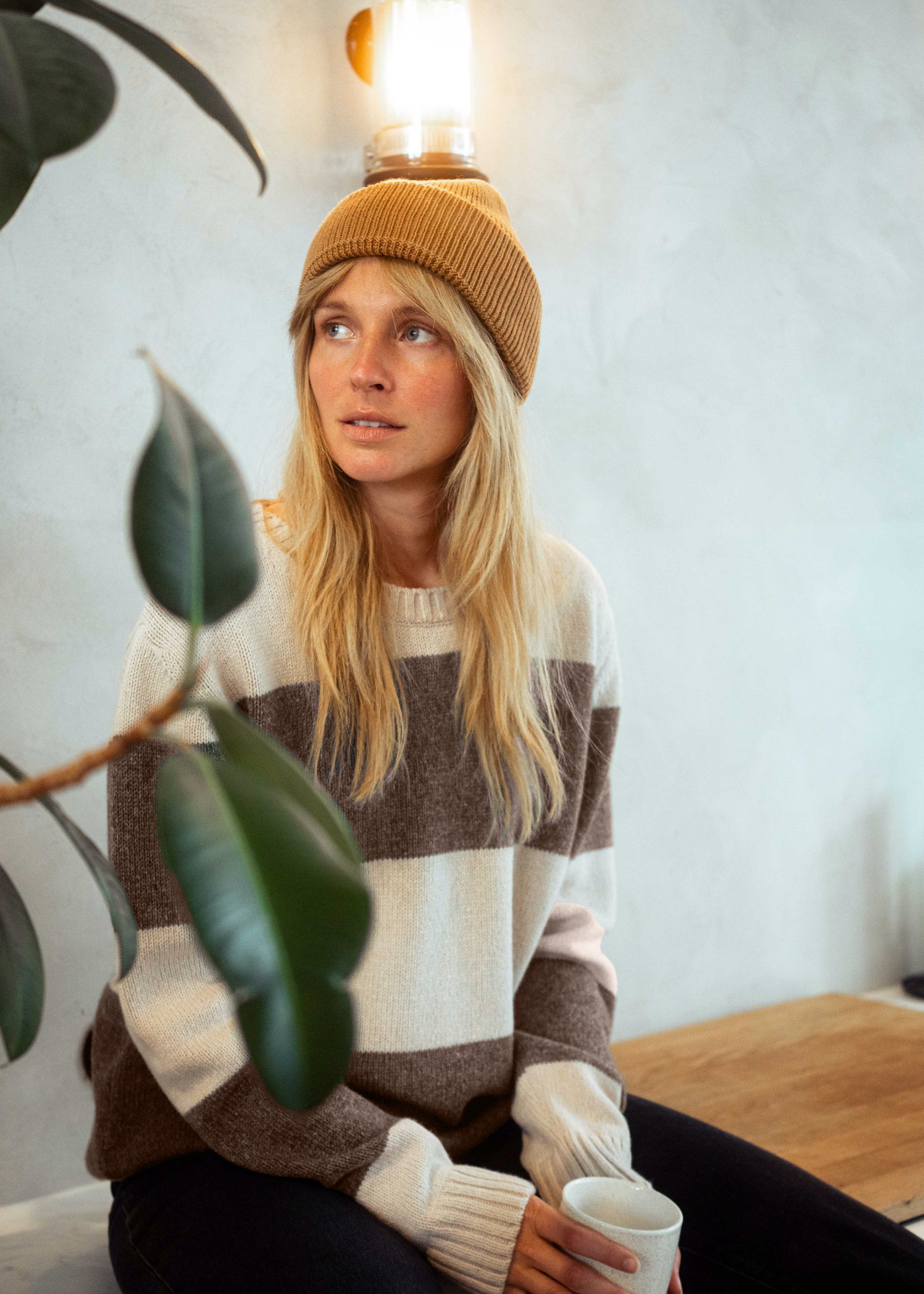 Strickpullover RIFFELT OysterSchokoStriped