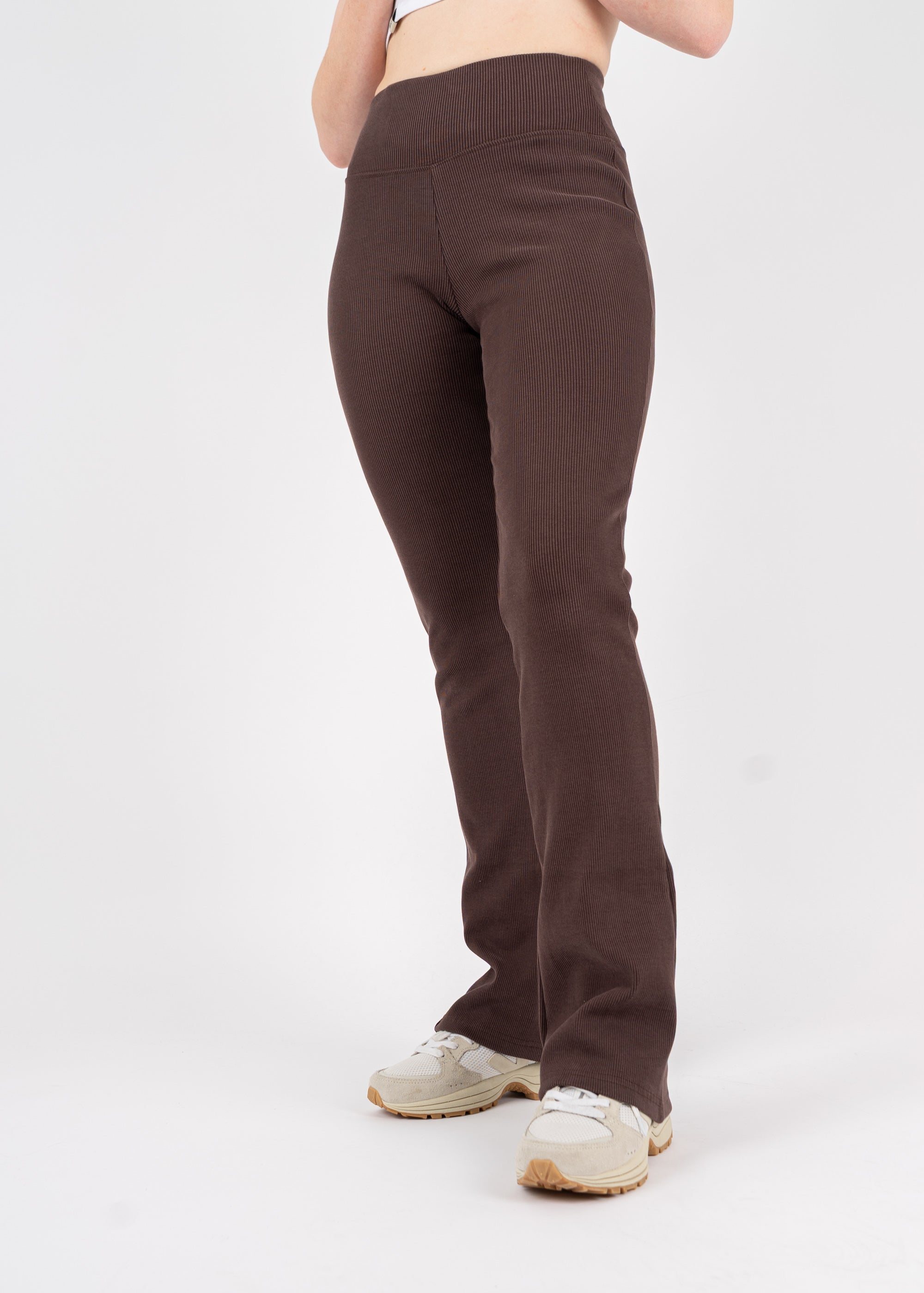 Unser Model ist <strong>169 cm</strong> groß und trägt <strong>Größe S</strong>.#