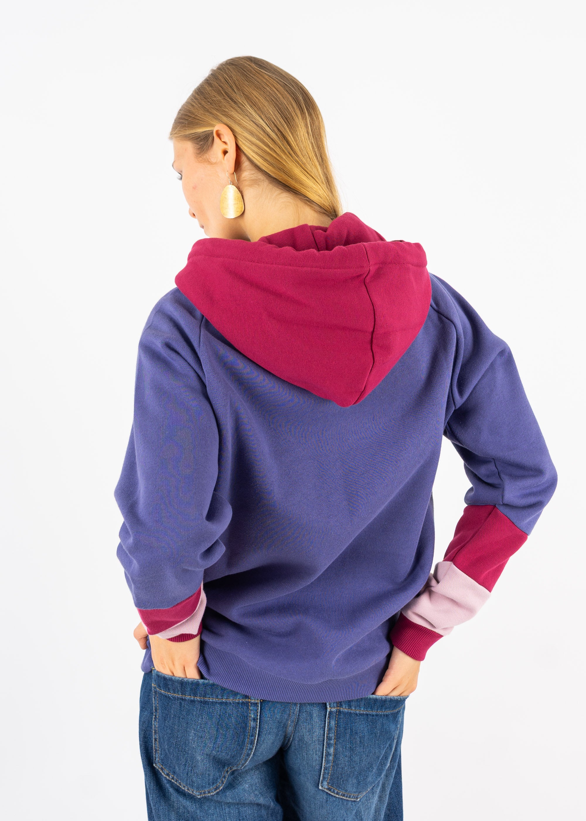 Unser Model Maike ist <strong>176 cm</strong> groß und trägt <strong>Größe S</strong>.#