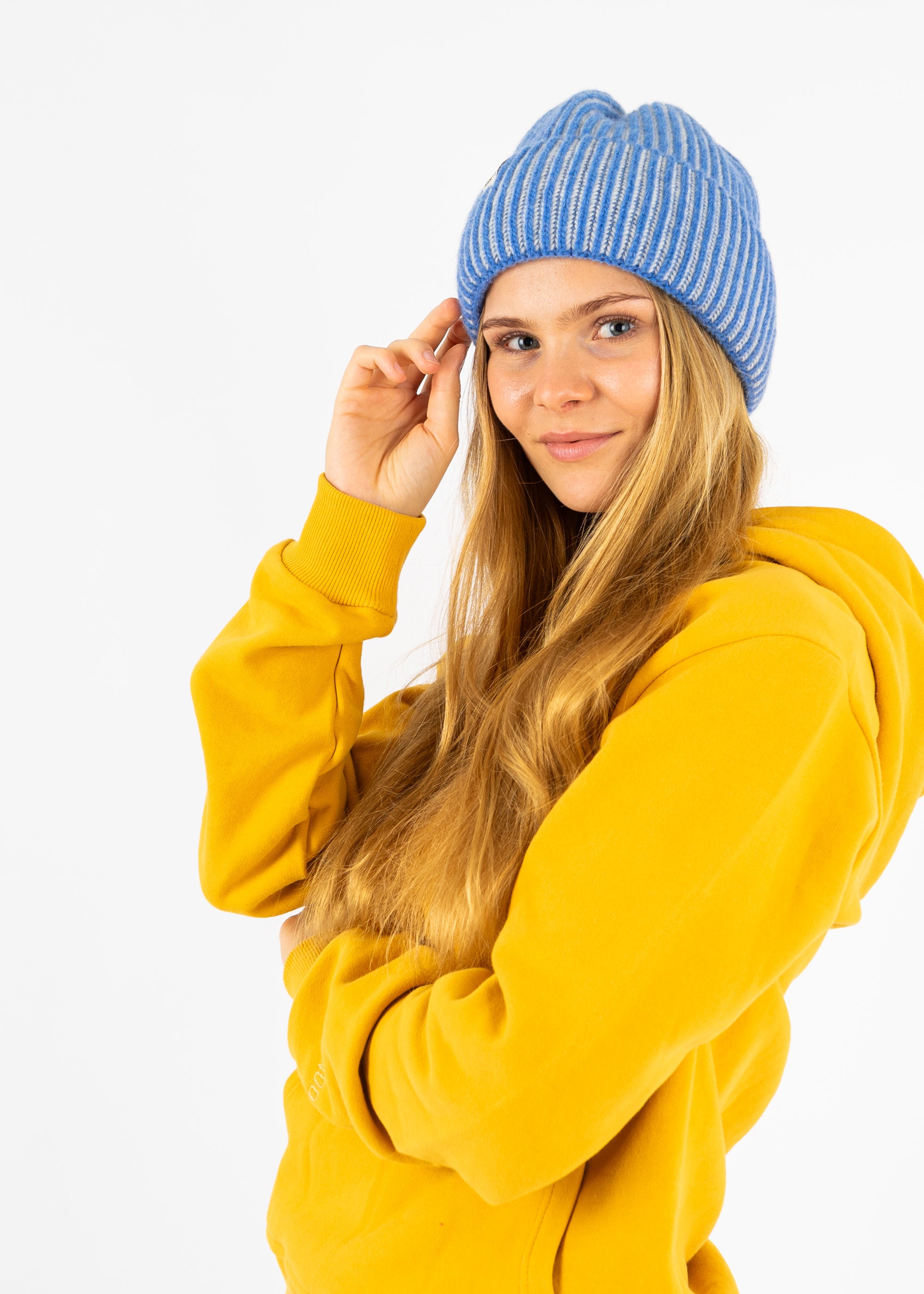 Unser Model Maike ist <strong>176 cm</strong> groß und trägt <strong>Größe S</strong>.#