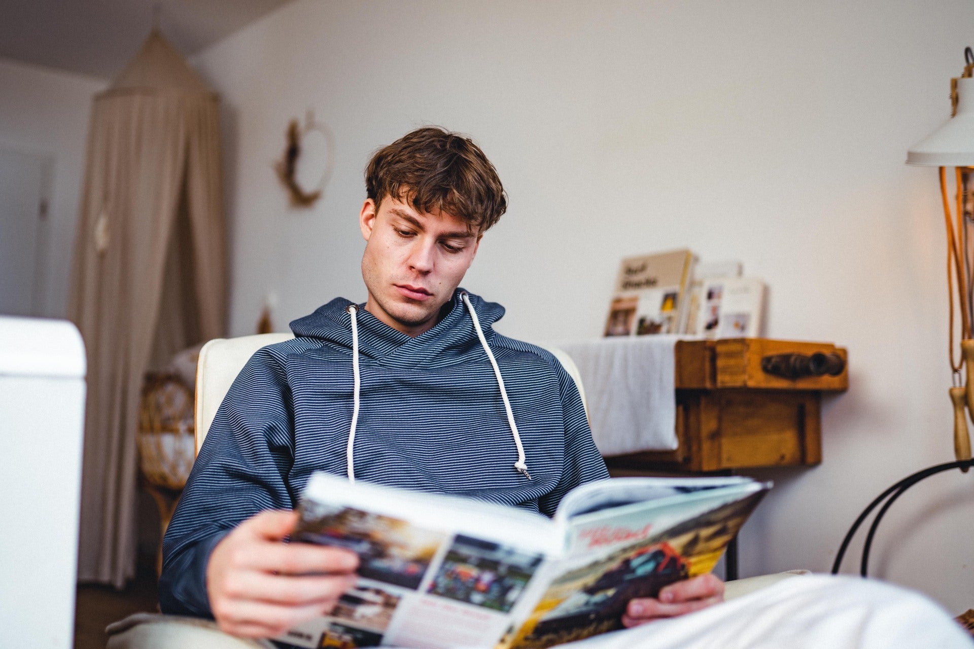 Unser Model Fynn ist <strong>188 cm</strong> groß und trägt <strong>Größe L</strong>.#