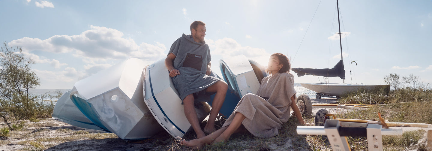 Front-End Poncho + Cap = gratis Strandtasche