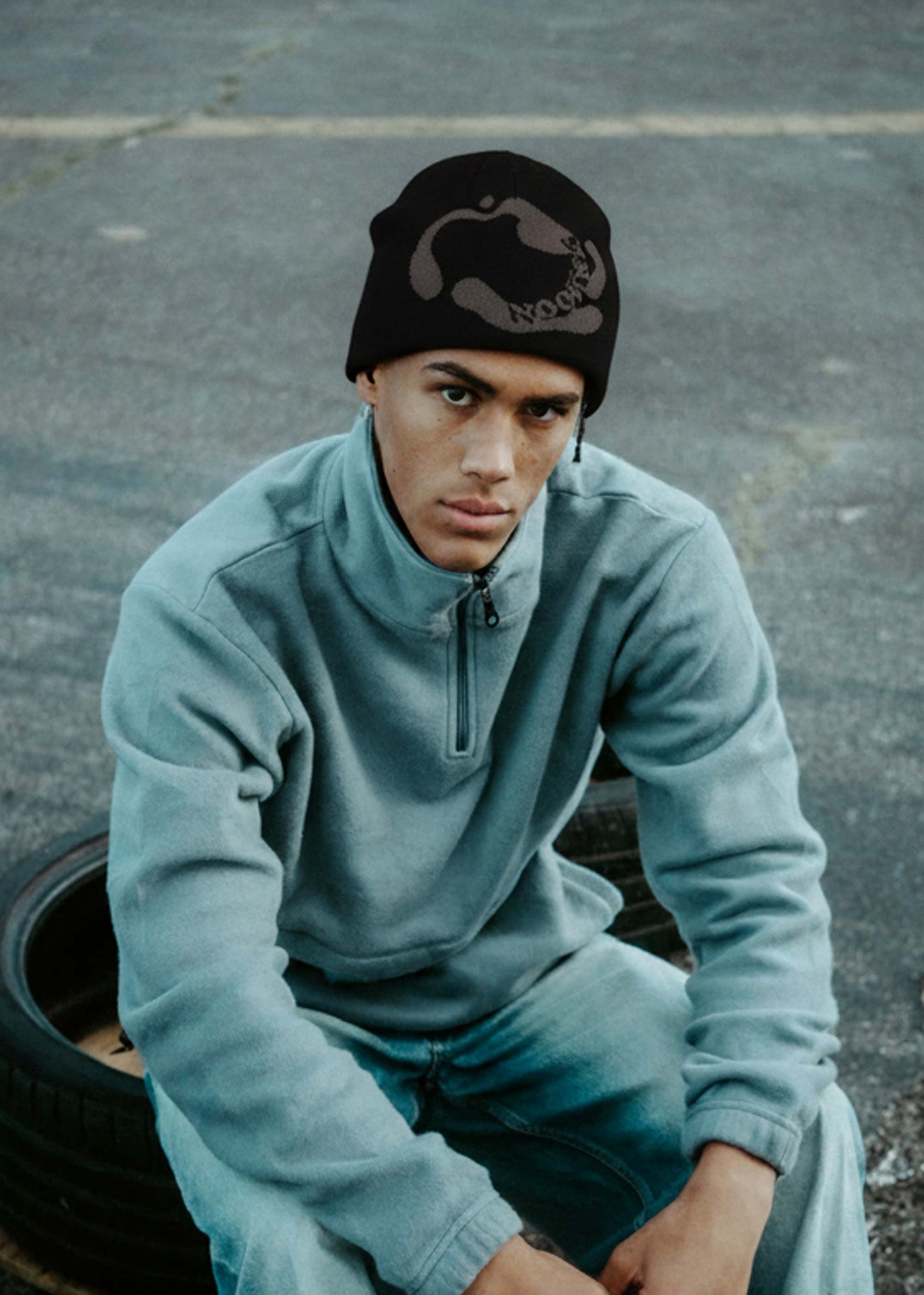 Socket-Beanie KNÖVIG Black