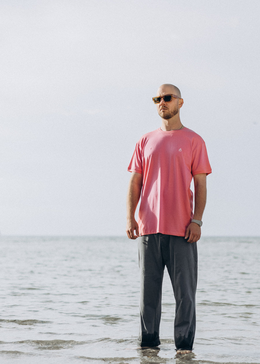 Unser Model Jonas ist 184 cm groß und trägt Größe XL.#