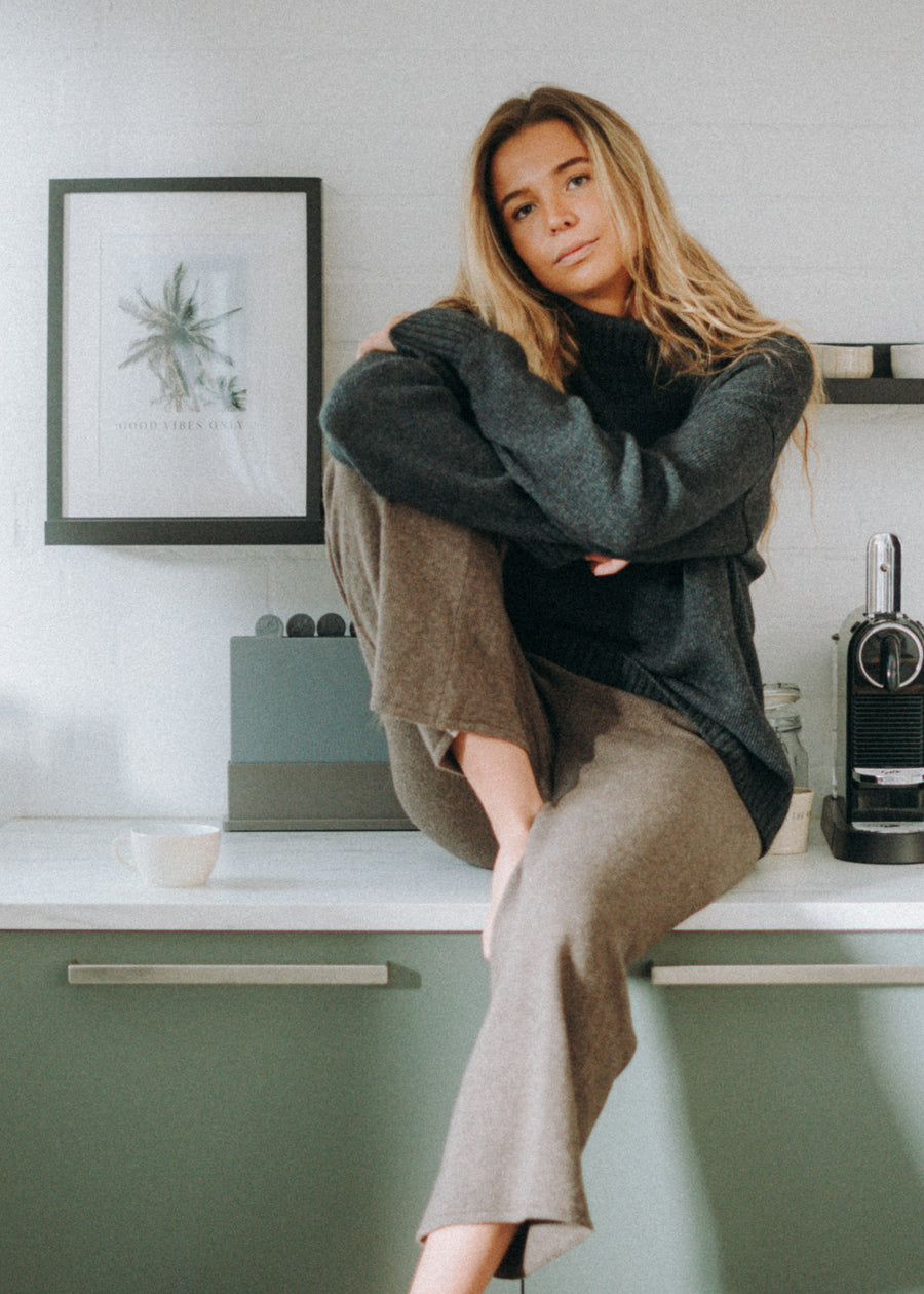 Unser Model Luca ist 179 cm groß und trägt Größe S.#