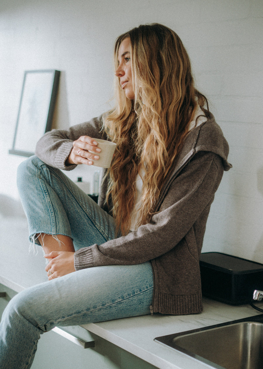 Unser Model Luca ist 179 cm groß und trägt Größe S.#