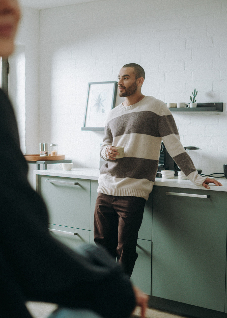 Unser Model Hugo ist 184 cm groß und trägt Größe L.#