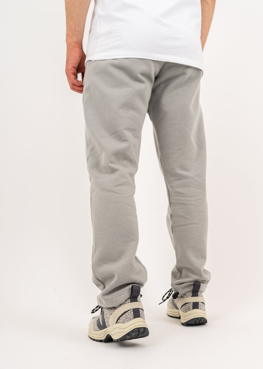 Bündel T-Shirt JOHANN & Jogginghose GLAAD UltimateGrey