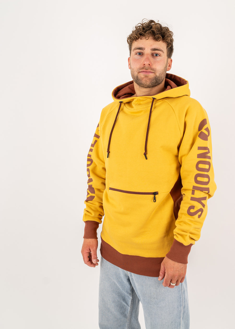 Unser Model Henry ist 178 cm groß und trägt Größe L.#