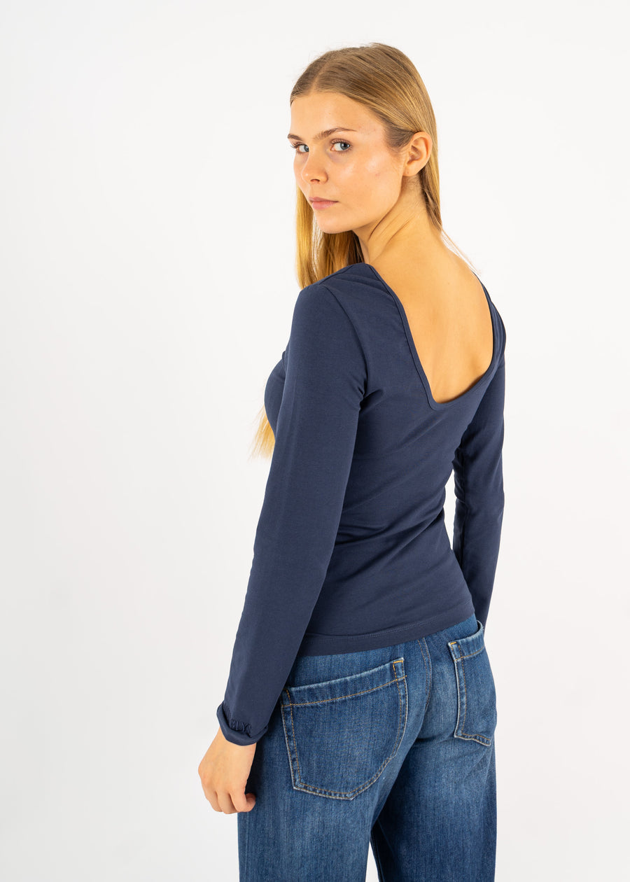 Unser Model Maike ist 176 cm groß und trägt Größe S.#