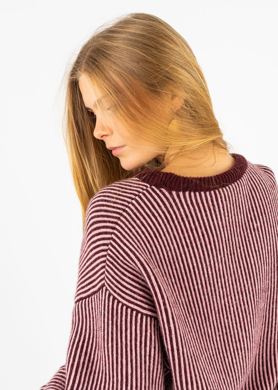 Unser Model Maike ist 176 cm groß und trägt Größe S.#