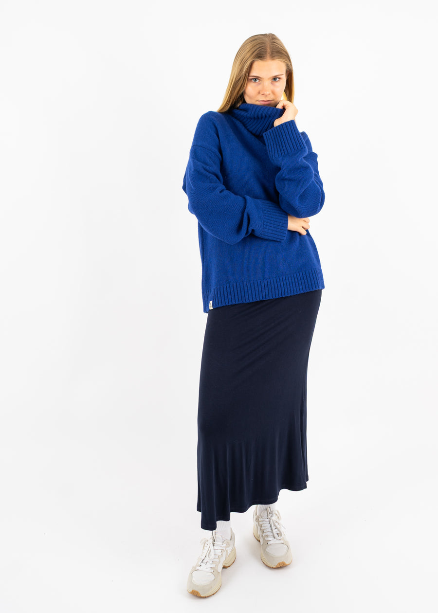 Unser Model Maike ist 176 cm groß und trägt Größe S.#
