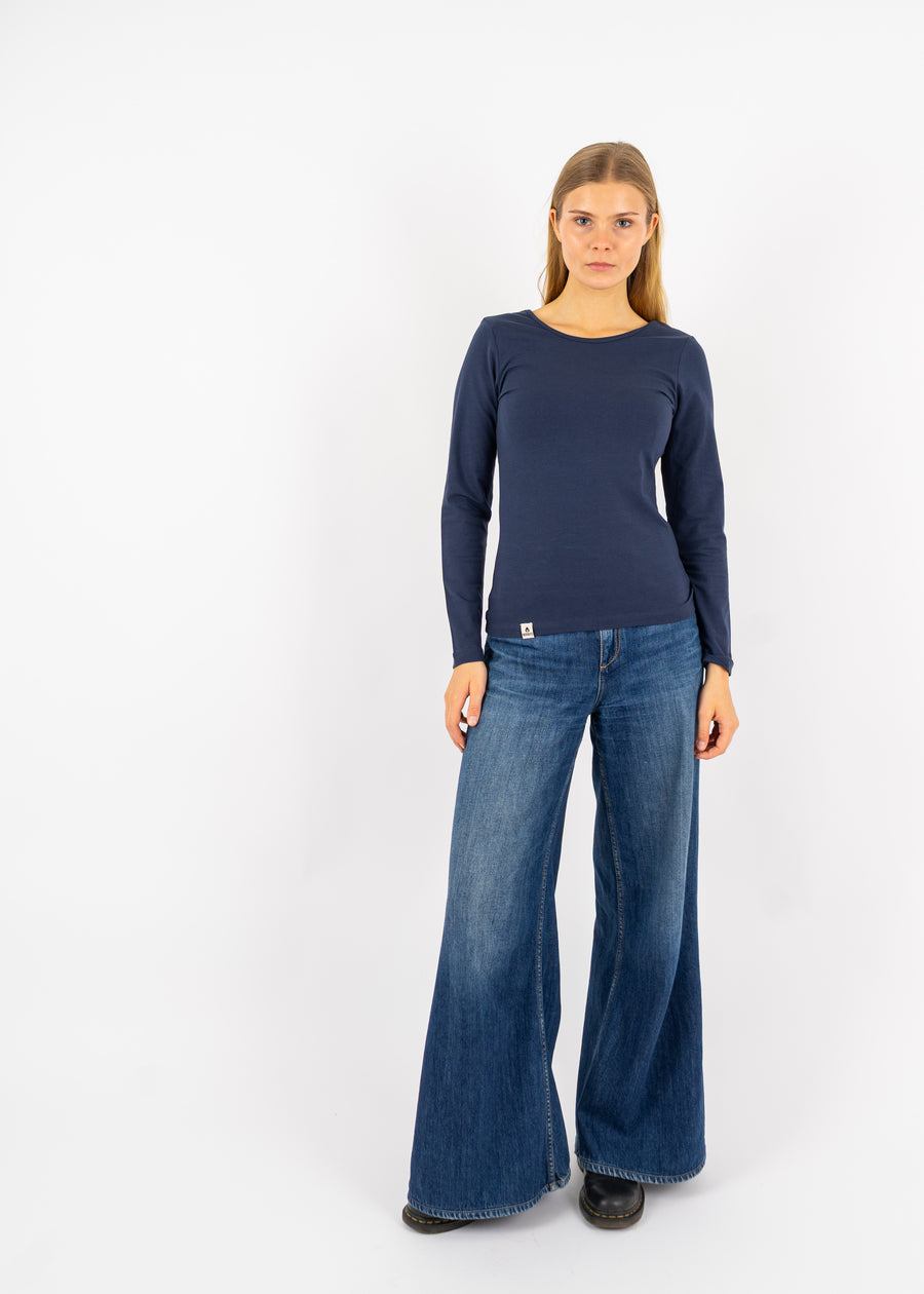 Unser Model Maike ist 176 cm groß und trägt Größe S.#
