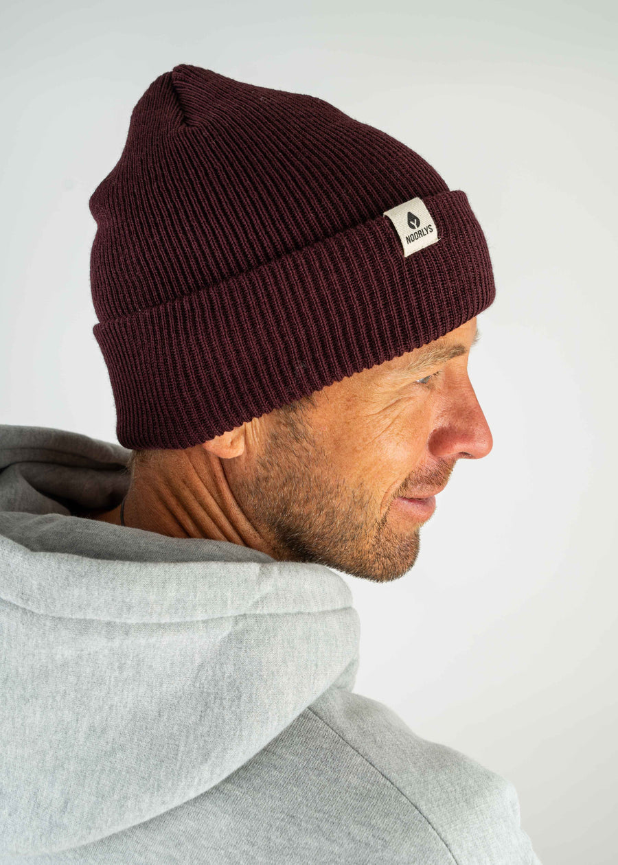 Merino wool cap TOMKE Bordeaux