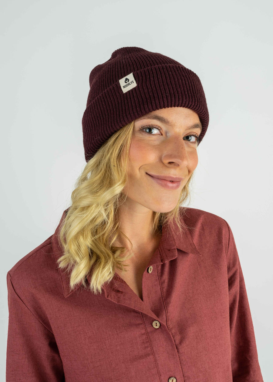 Merino wool cap TOMKE Bordeaux